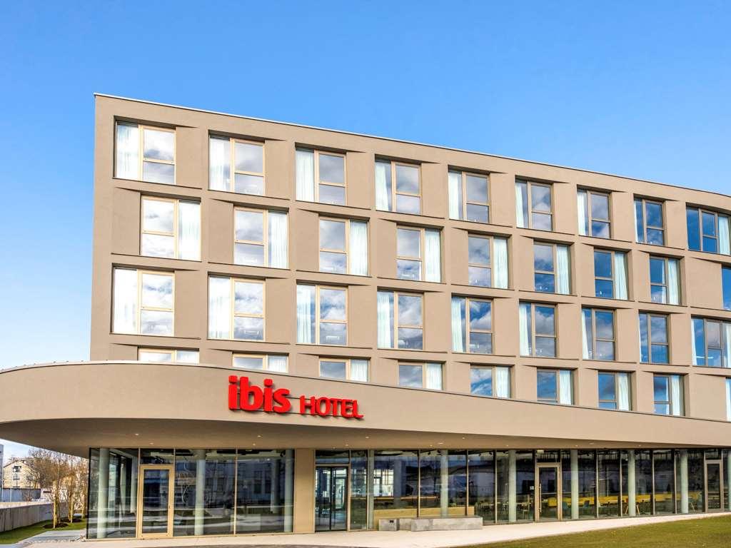 Ibis Wels Hotel ภายนอก รูปภาพ